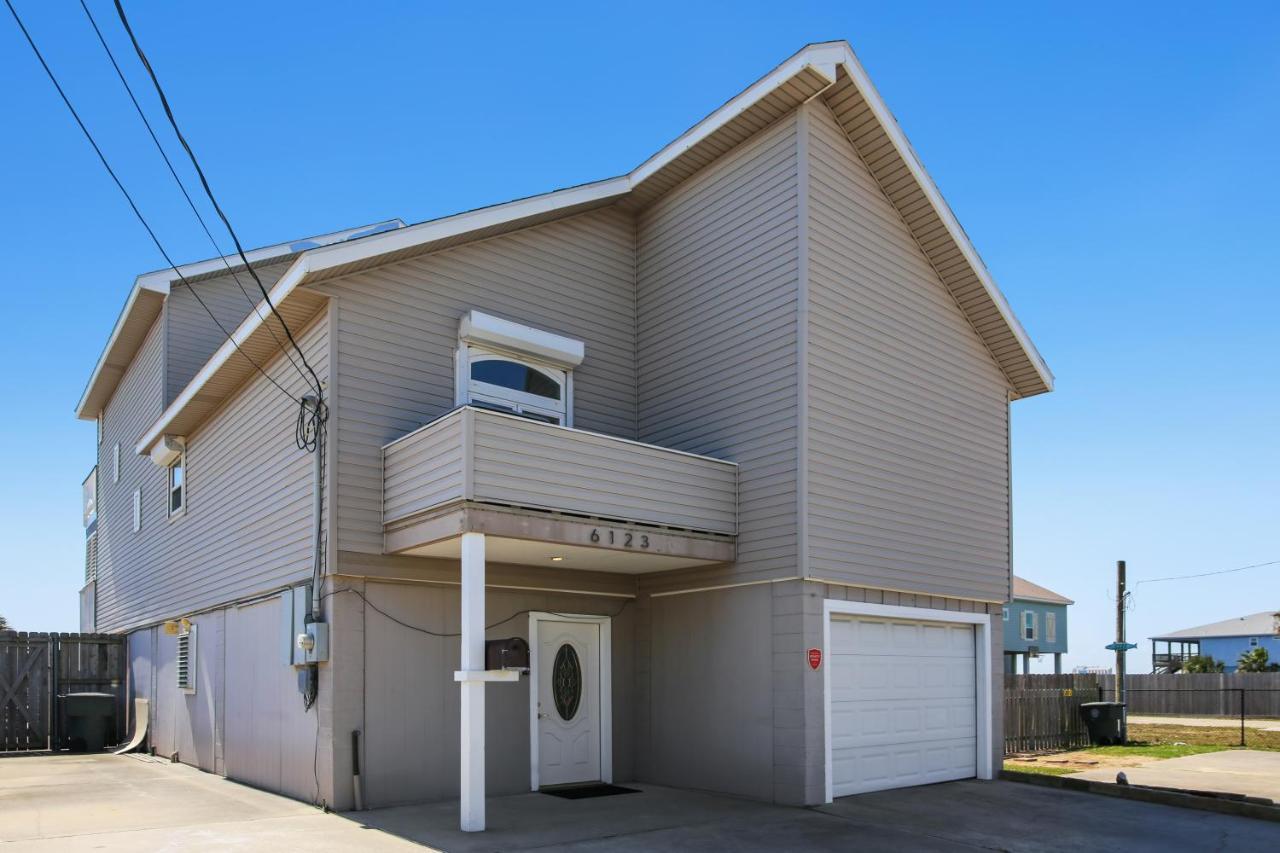 Pool Days And Dock Nights Villa Galveston Exterior photo